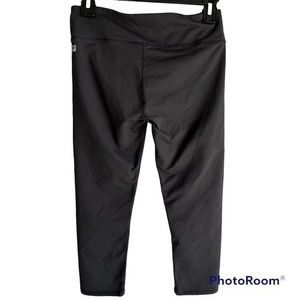 FABLETICS Define PowerHold Black Ladies Athletic Gym Yoga MId-Rise Capri, XS‎